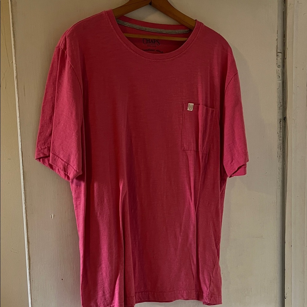 Chaps Men's Short Sleeve Tee in Vibrant Pink